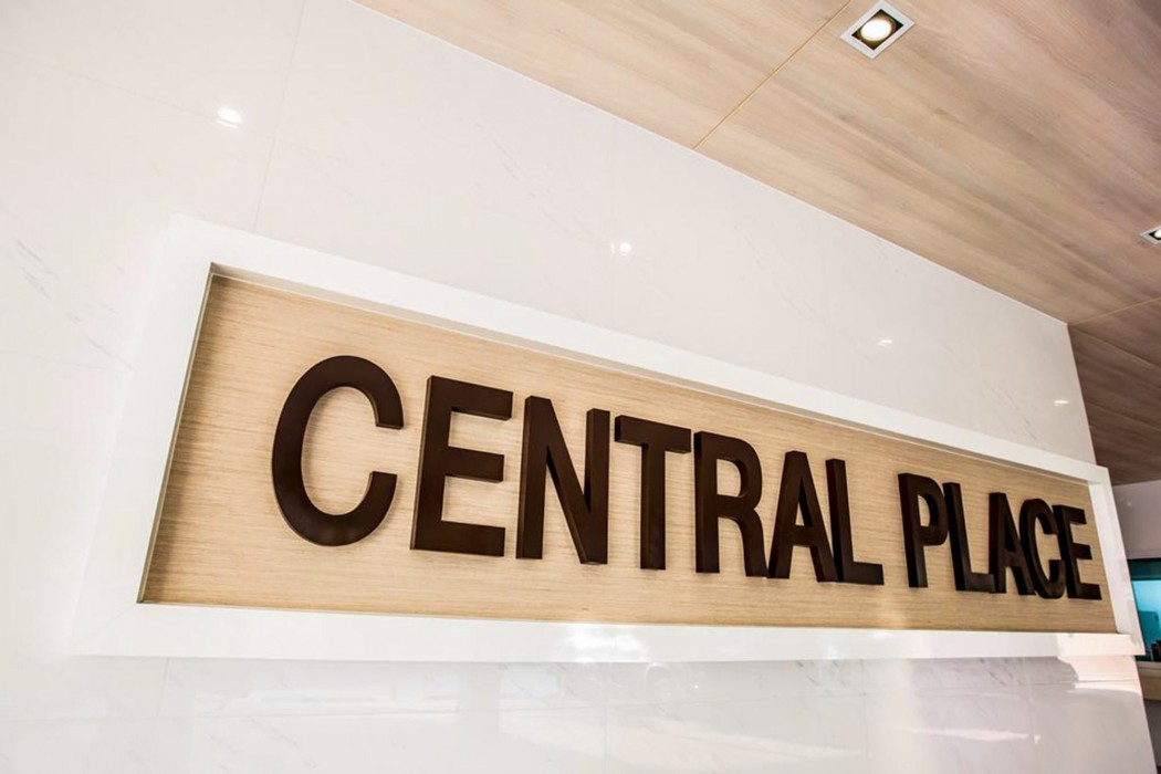 Central Place Serviced Apartment Angsila 40/71