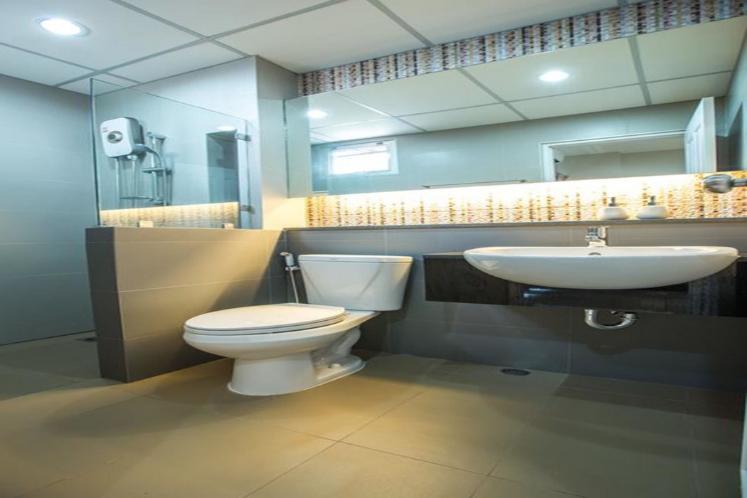 Central Place Serviced Apartment Angsila 41/71