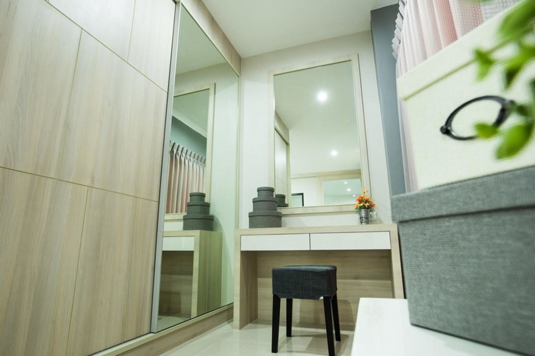 Central Place Serviced Apartment Angsila 43/71