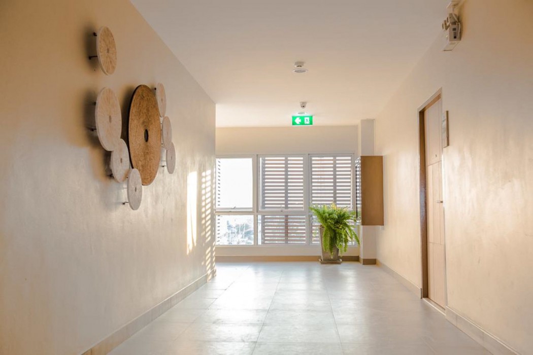 Central Place Serviced Apartment Angsila 20/71