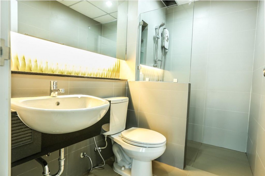 Central Place Serviced Apartment Angsila 17/71