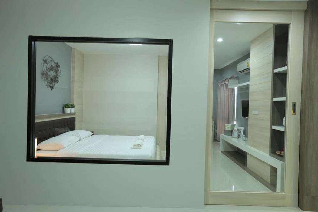 Central Place Serviced Apartment Angsila 21/71