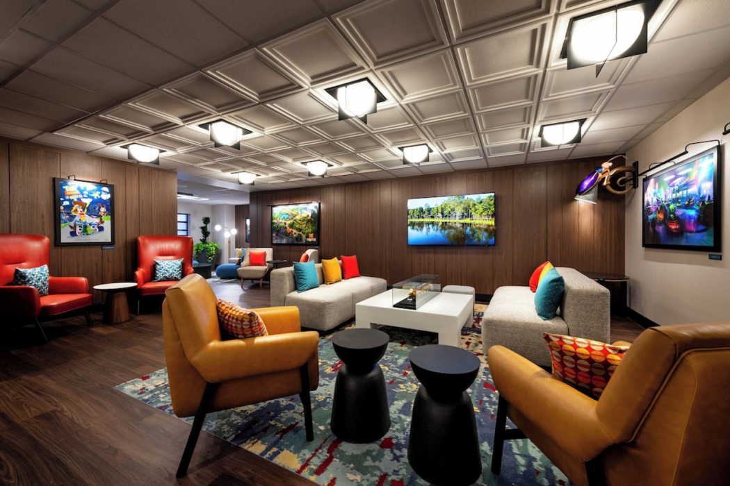 Pixar Place Hotel 8/60