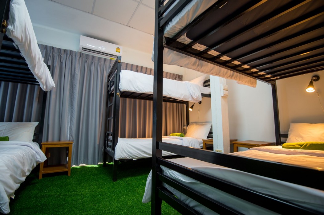 Victory Park Hostel 68/93