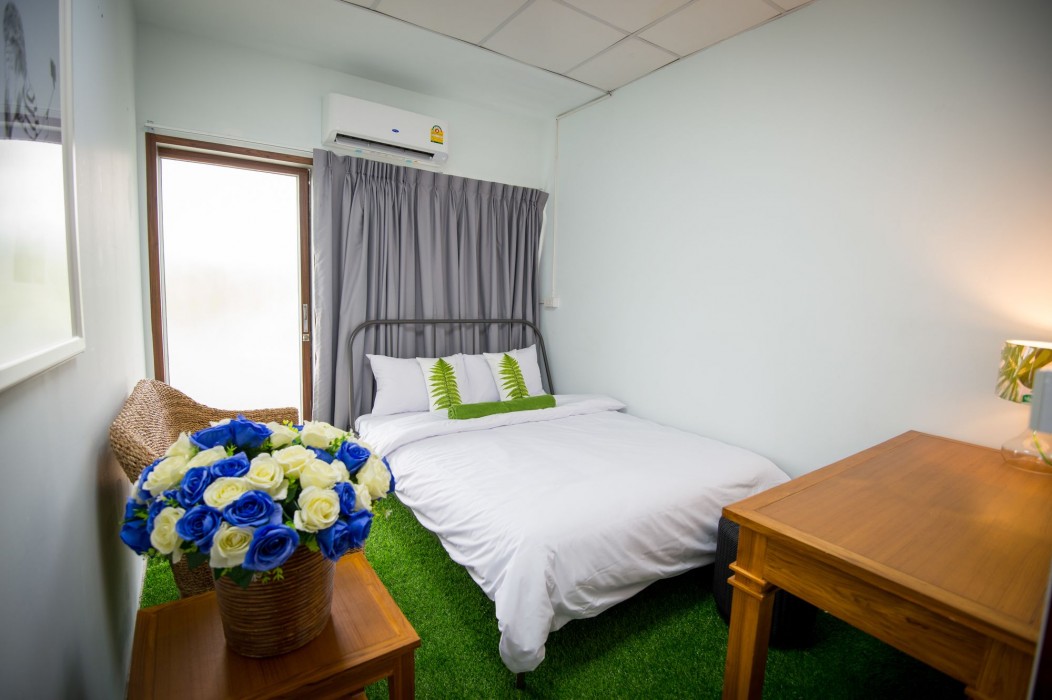 Victory Park Hostel 33/93