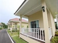 Ruen Maihom Riverside Cottage 24/63