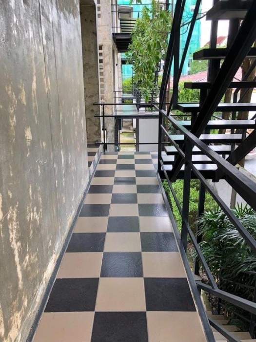 Oyo 251 Matini Ratchada 32 23/37