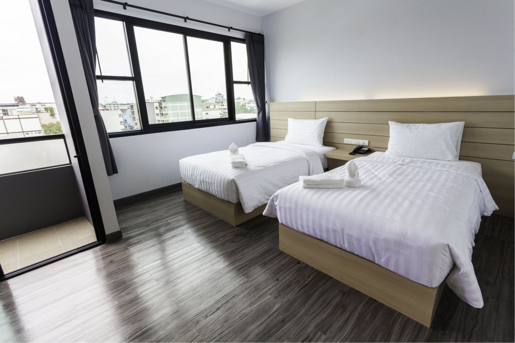 Br Grand Hotel 45/54