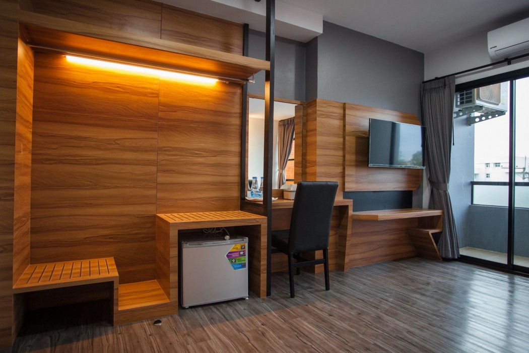 Br Grand Hotel 37/54