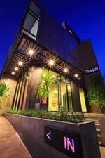 The Plubpla Serviced Apartment 16/42