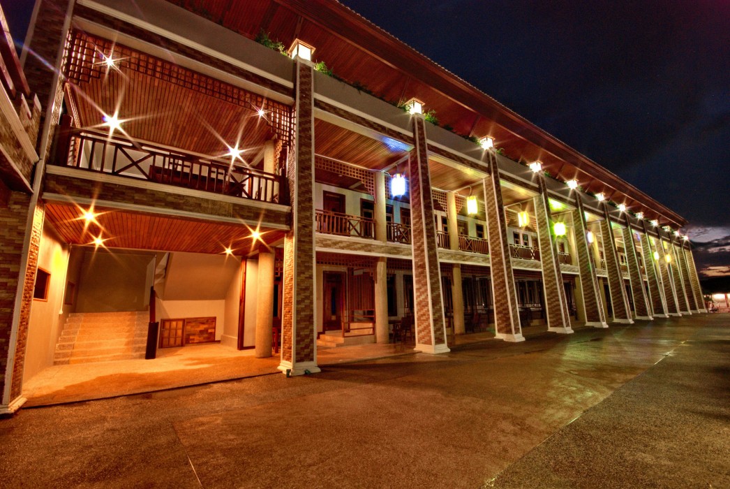 Sangsawan Palace Khaolak Hotel 73/98