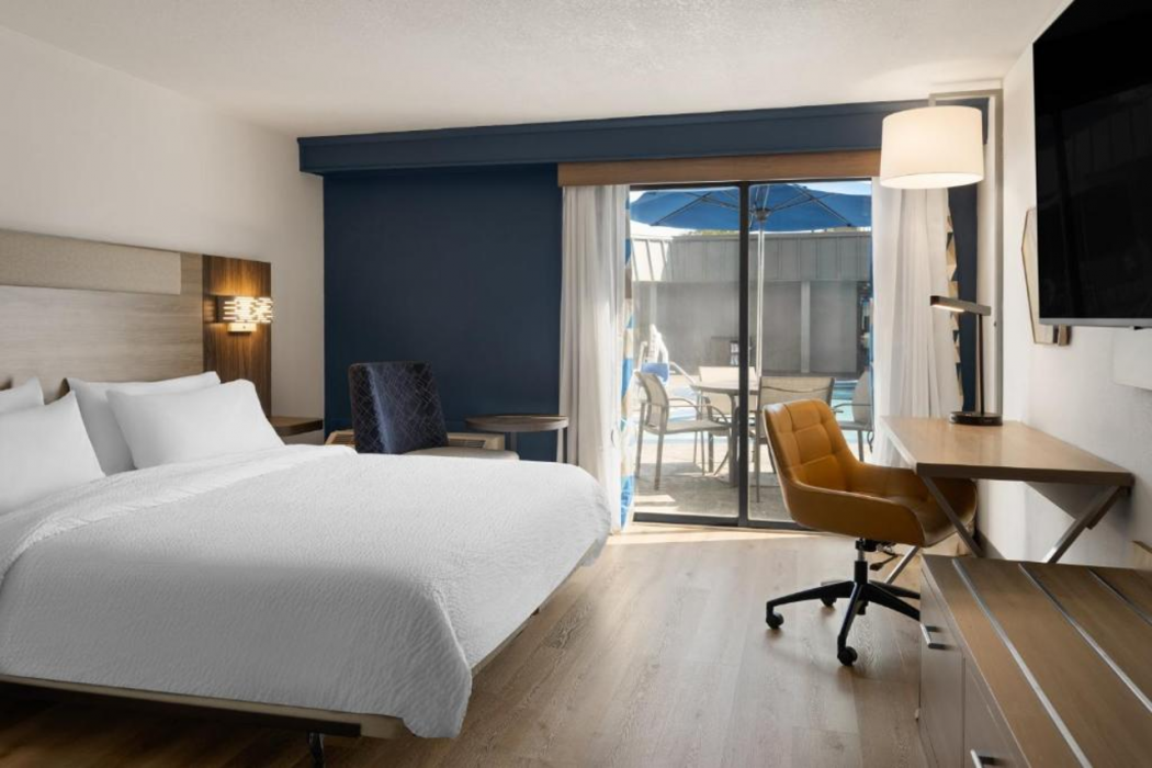 Holiday Inn Express Denver Central - North 17/64