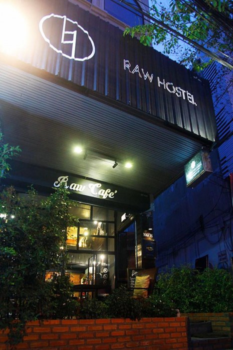 Raw Hostel 26/90