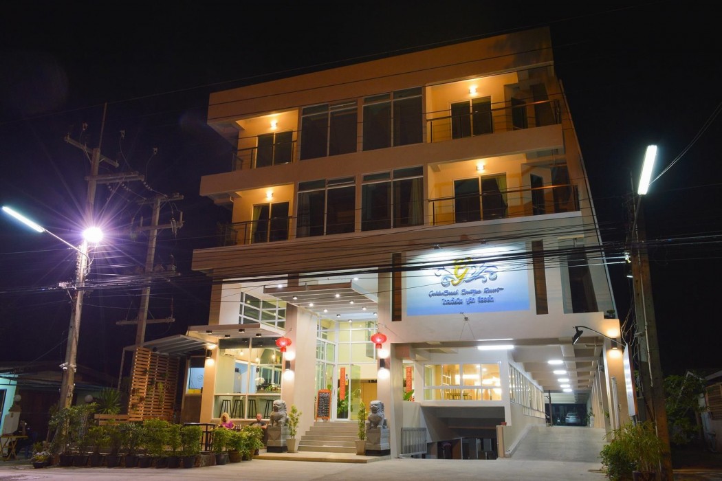 Goldenbeach Boutique Resort 35/68