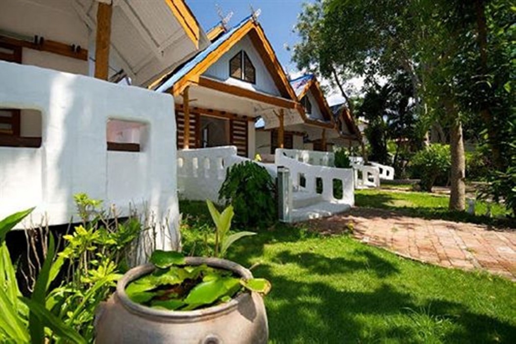 Sunshine Beach Resort 31/100