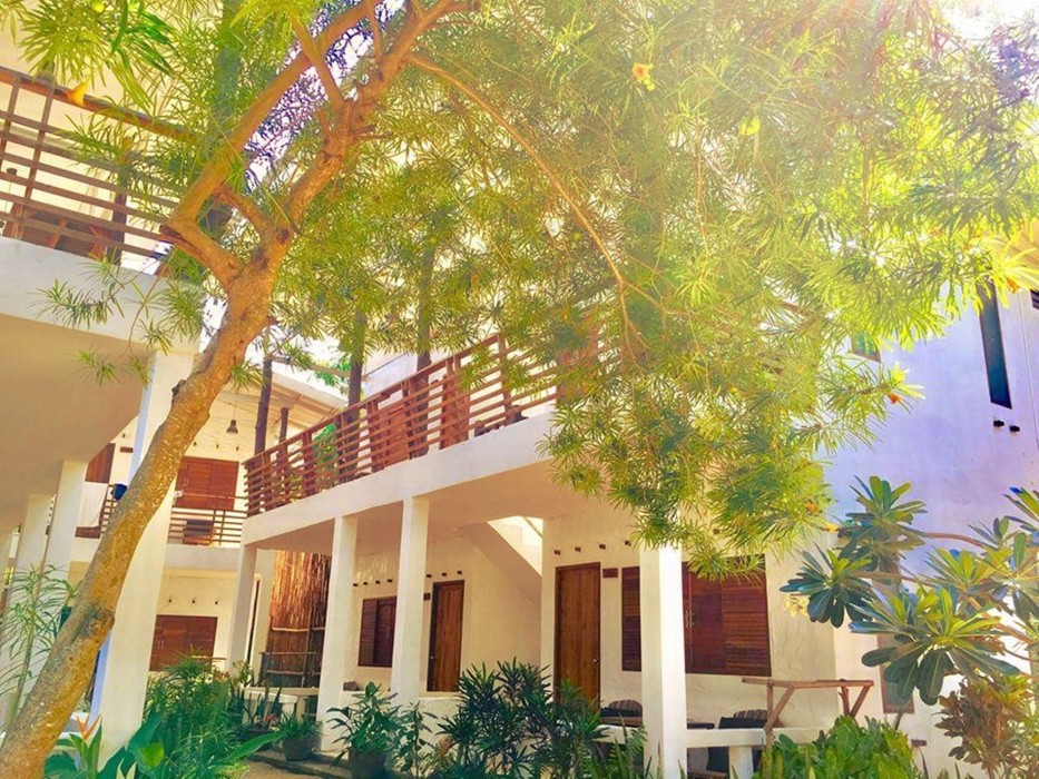Sunshine Beach Resort 53/100