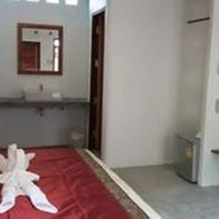 Sunshine Beach Resort 69/100