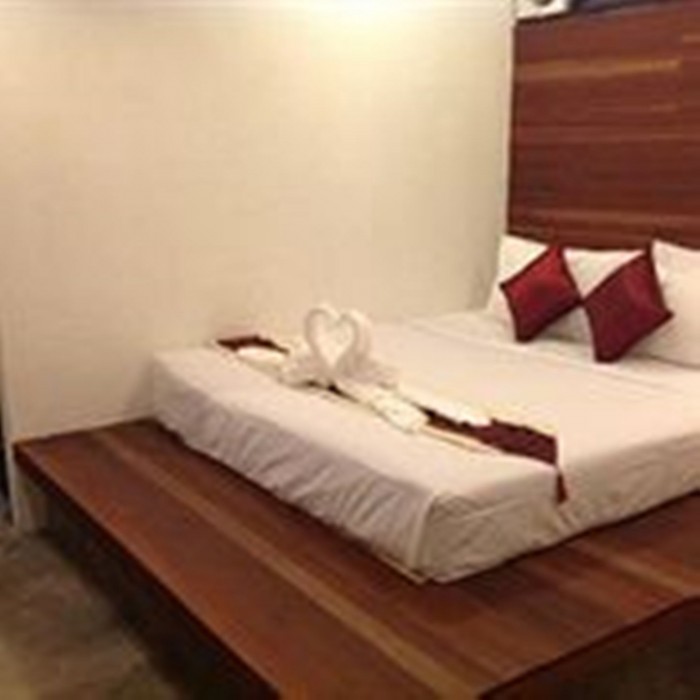 Sunshine Beach Resort 55/100
