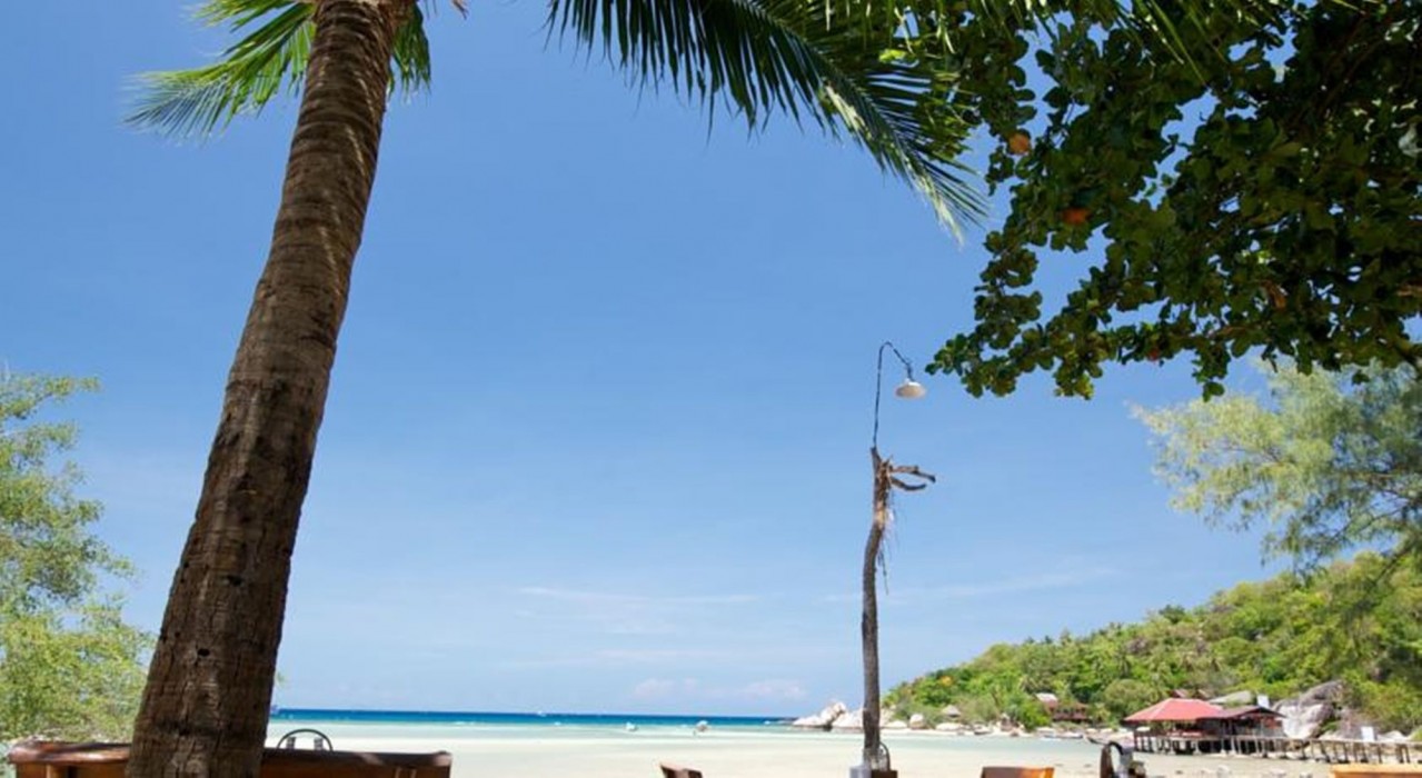 Sunshine Beach Resort 30/100