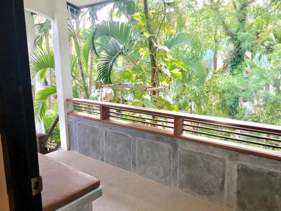 Sunshine Beach Resort 48/100