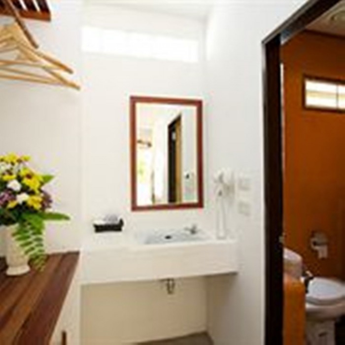 Sunshine Beach Resort 25/100