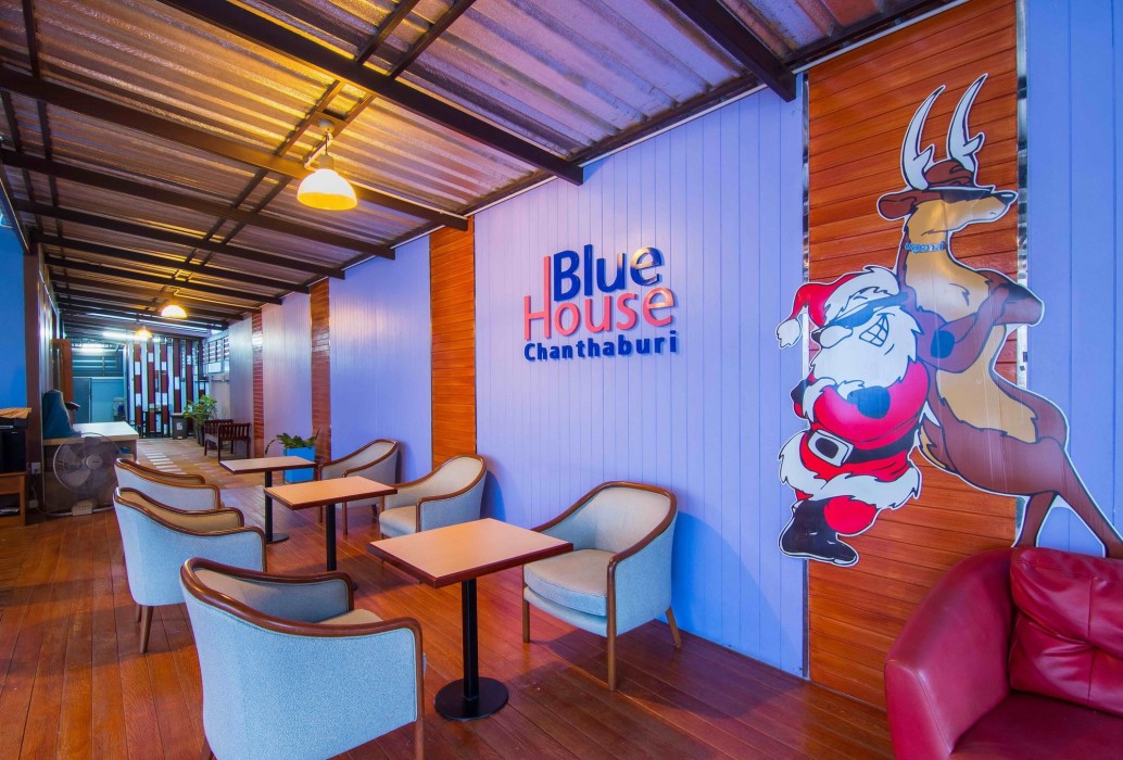 Bluehouse Boutique 39/54