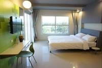 A Hotel 35/58