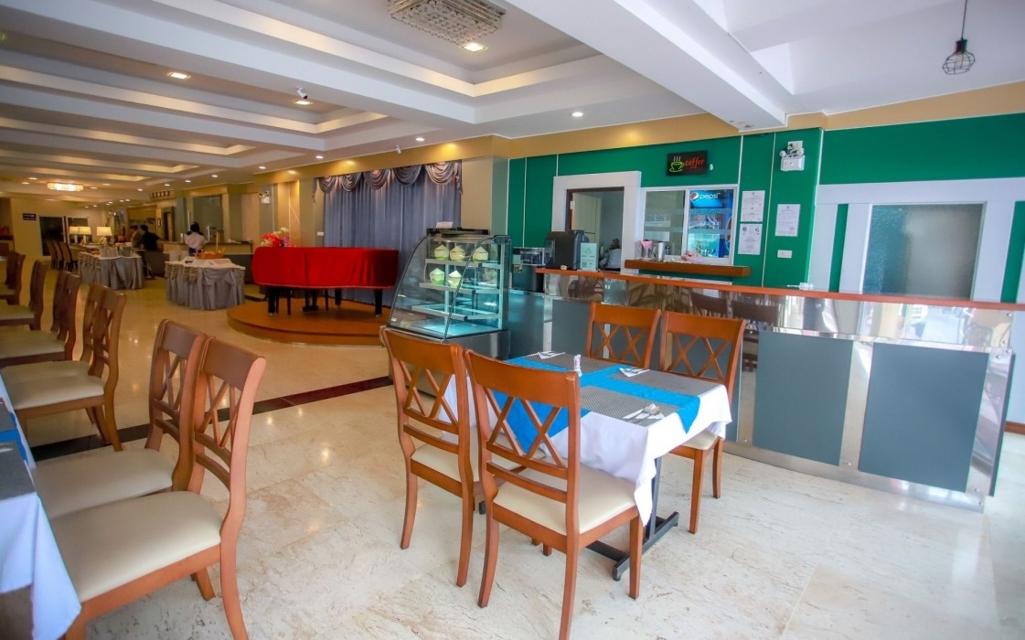 Korat Hotel 35/87