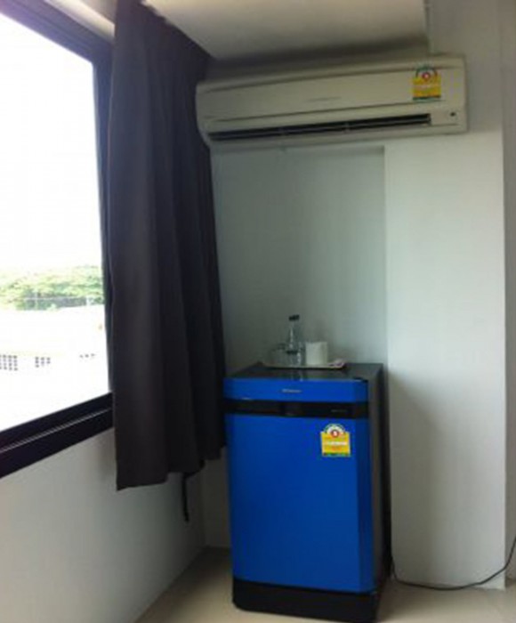Izen Pure Budget Hotel & Residences 33/49