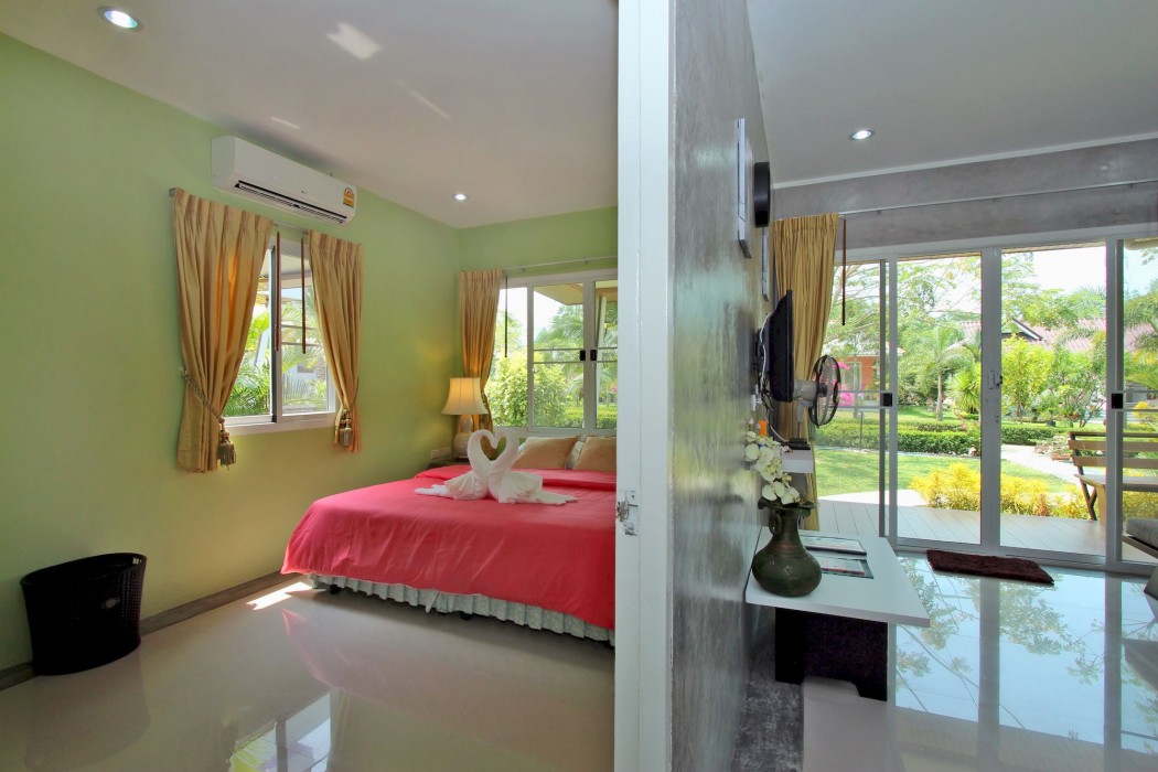 Maikhao Home Garden Bungalow 26/61