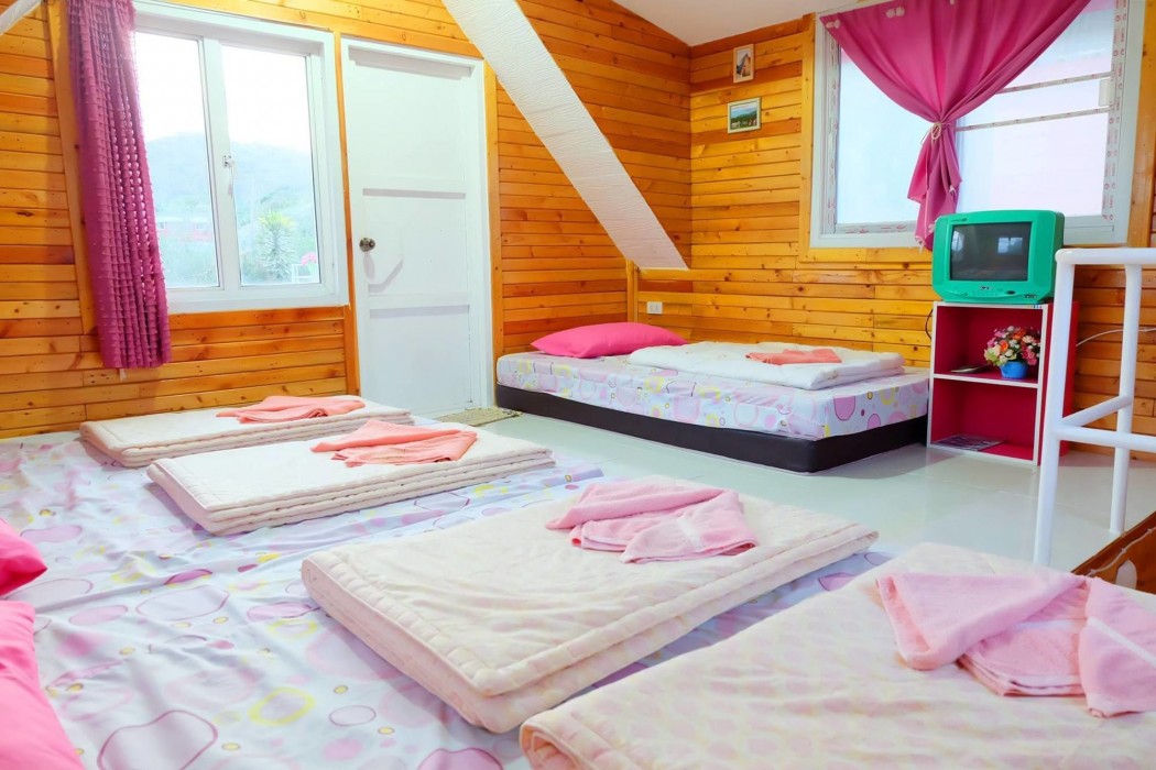 A Houses Homestay 45/90