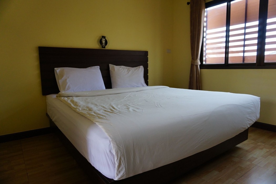 Ponburi Hotel 56/90