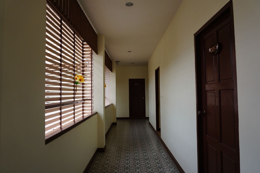 Ponburi Hotel 47/90