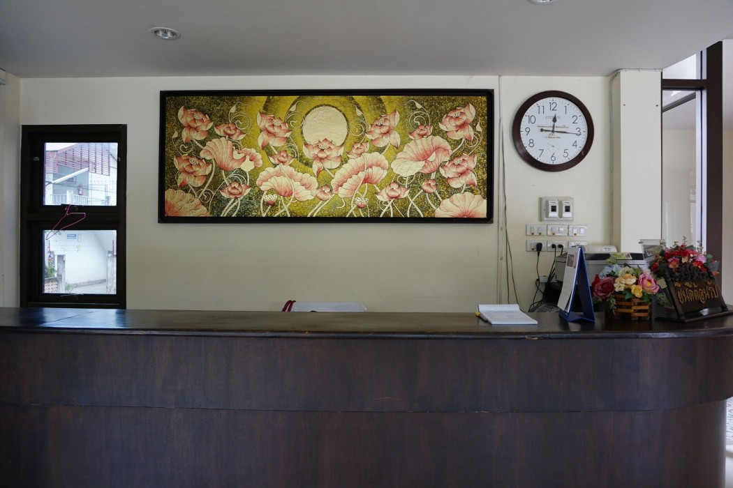 Ponburi Hotel 61/90