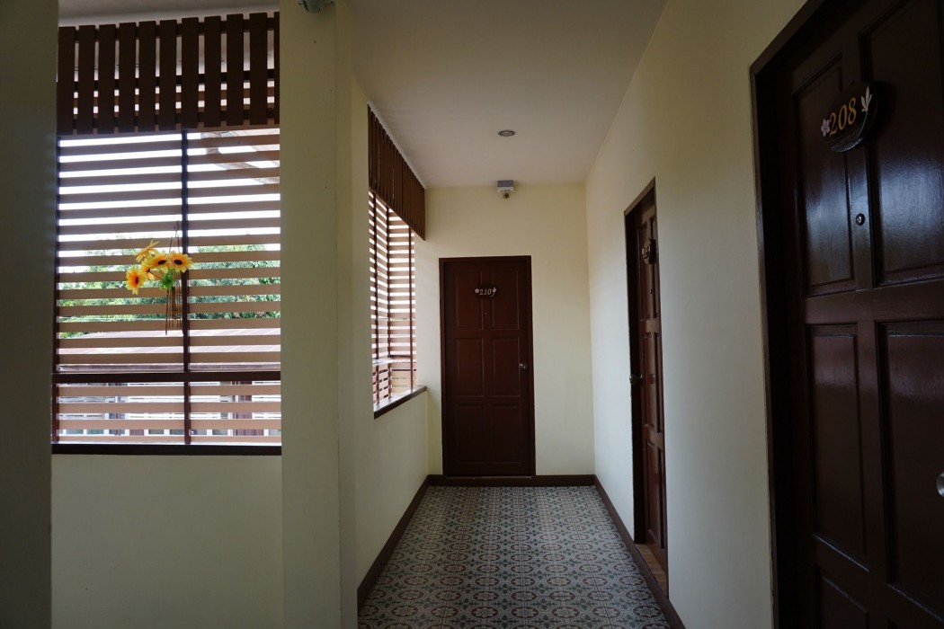 Ponburi Hotel 39/90