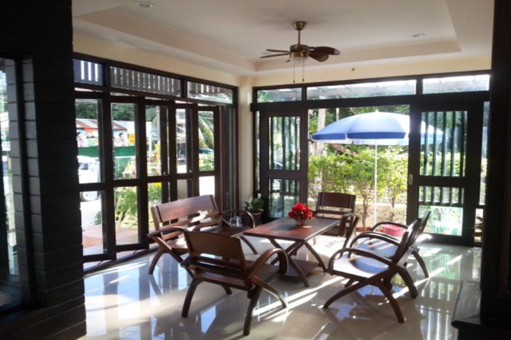 Ponburi Hotel 46/90