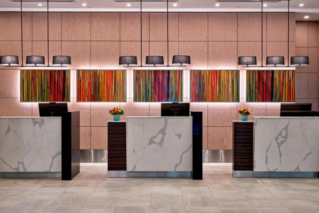 Delta Hotels By Marriott Edmonton Centre Suites 13/16