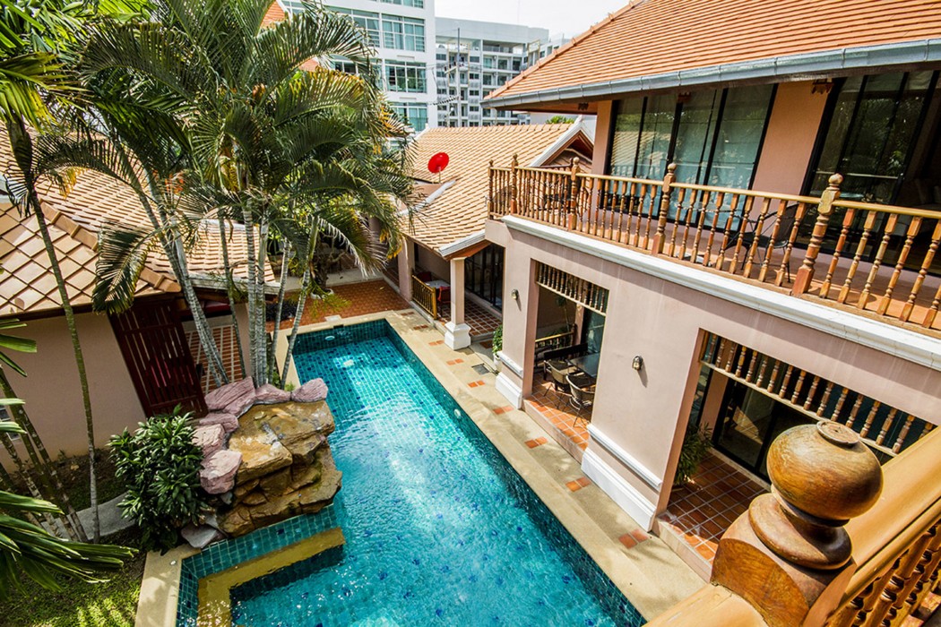 Pratamnak Villa 55/100