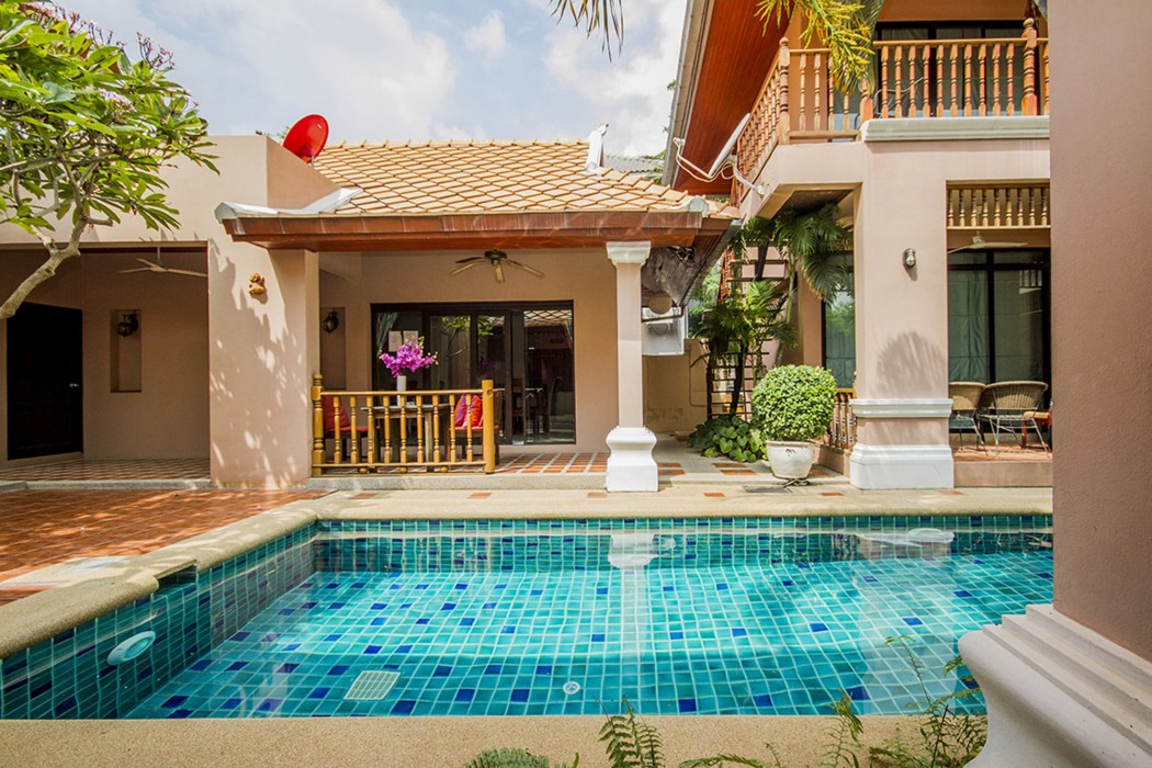 Pratamnak Villa 38/100