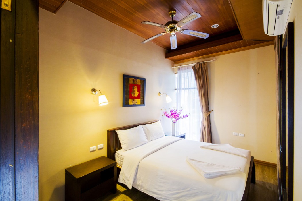 Pratamnak Villa 25/100