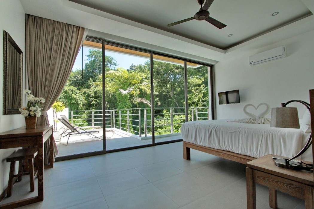 Ya Nui Beach Villas 31/53