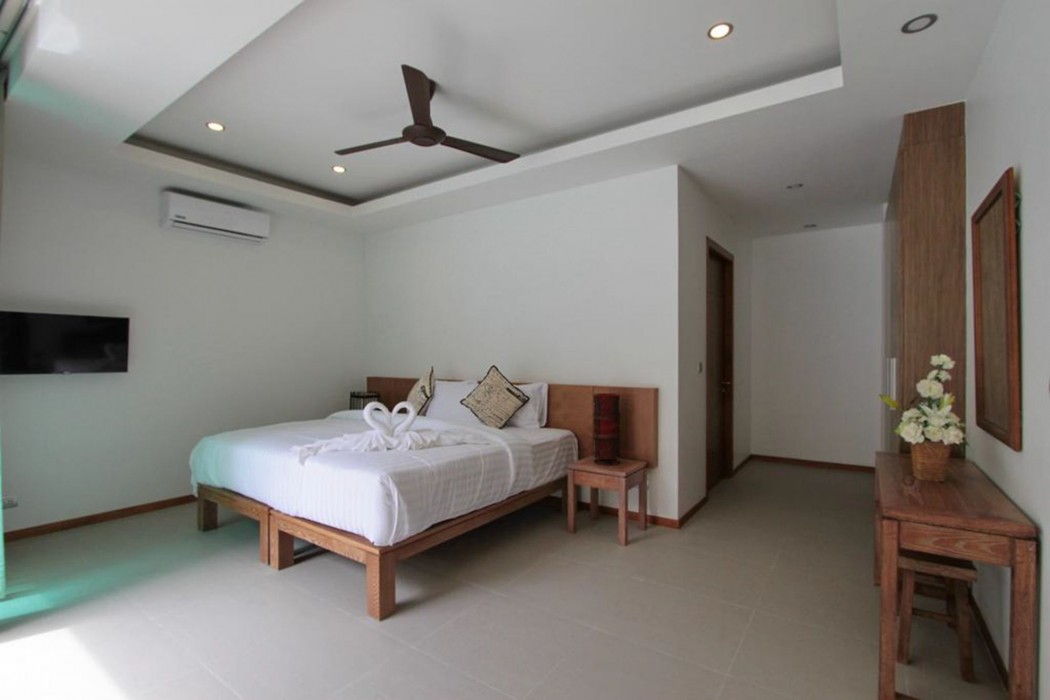 Ya Nui Beach Villas 13/53