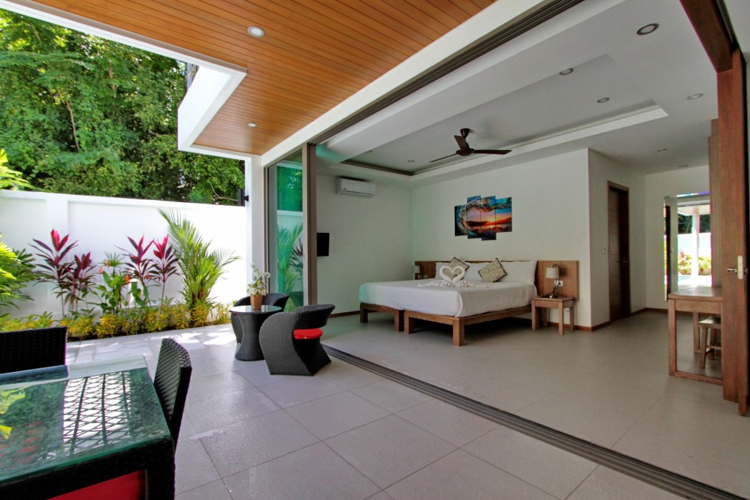 Ya Nui Beach Villas 11/53