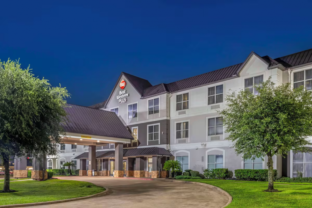 Best Western Plus Hobby Airport Inn and Suites 1/58