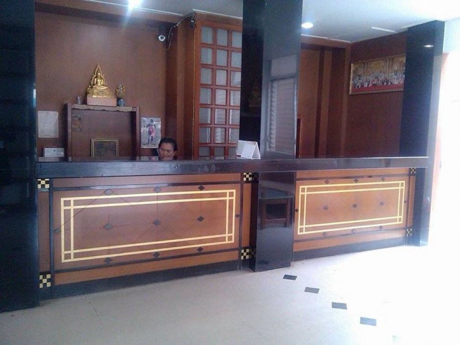 Petch Pailyn Hotel 28/37
