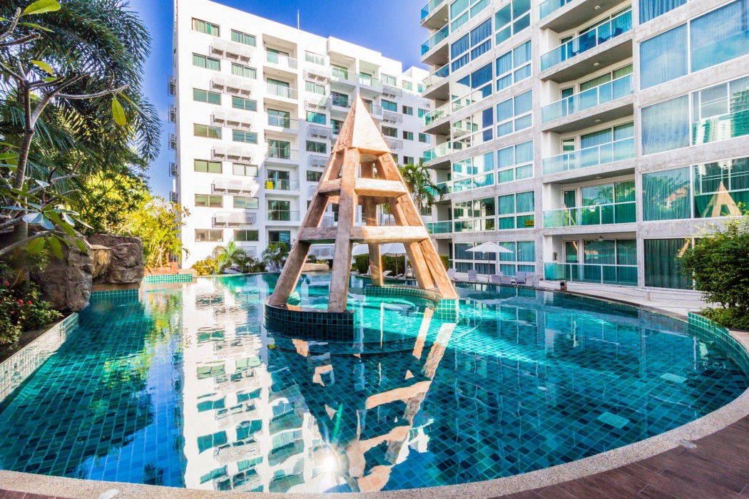 Club Royal Wongamat By Pattaya Sunny 37/94