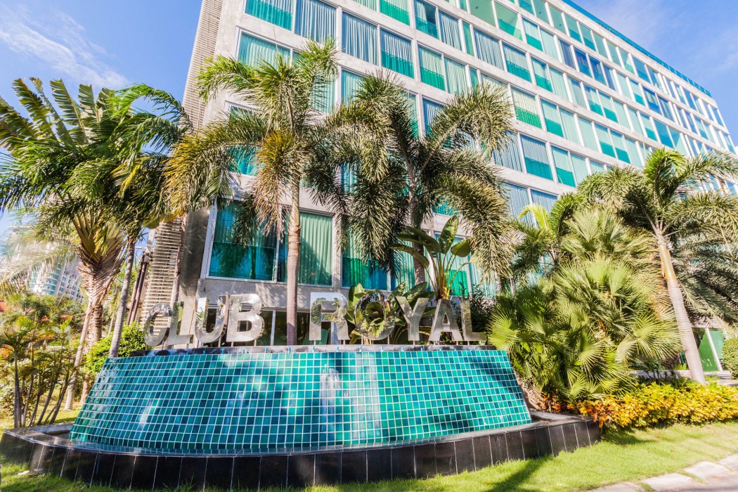 Club Royal Wongamat By Pattaya Sunny 29/94