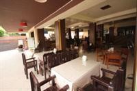 Thana Hotel 9/41