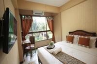 Thana Hotel 18/41