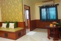 Thana Hotel 11/41